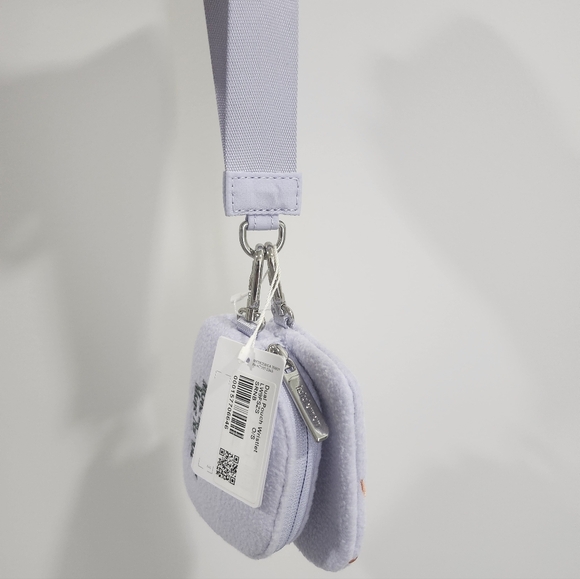 NWT DUAL POUCH WRISTLET in SOFT FLEECE - Picture 4 of 6